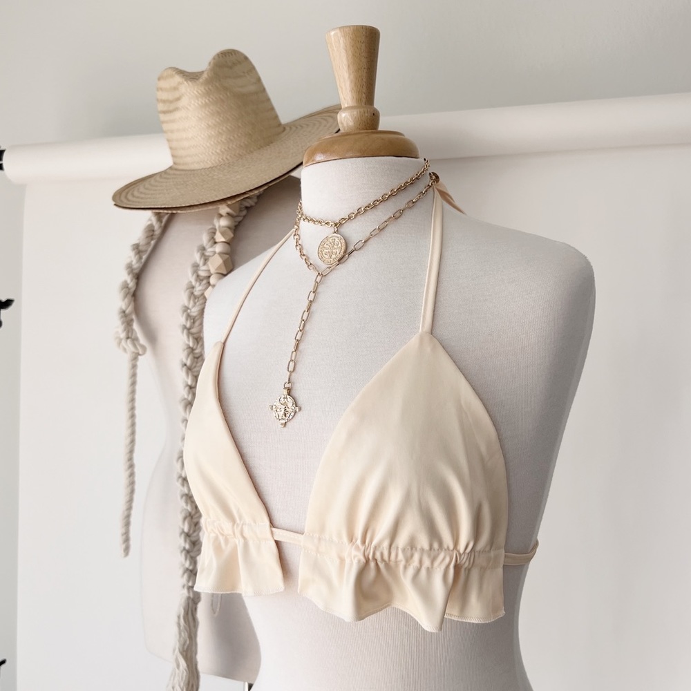 EGGSHELL CREAM DAINTY HALTER TOP